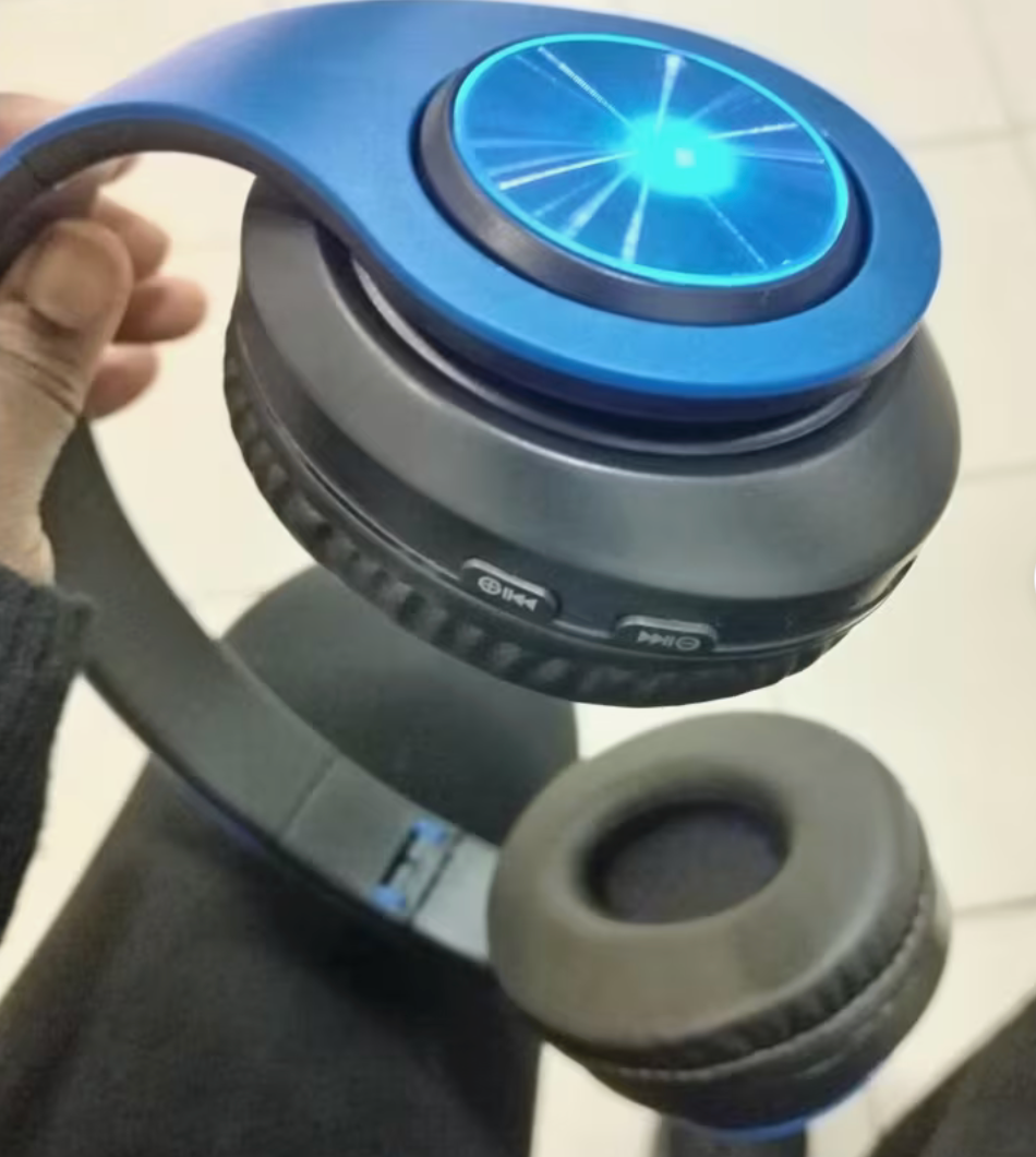 Luminous Wireless Headphones Vaseffard